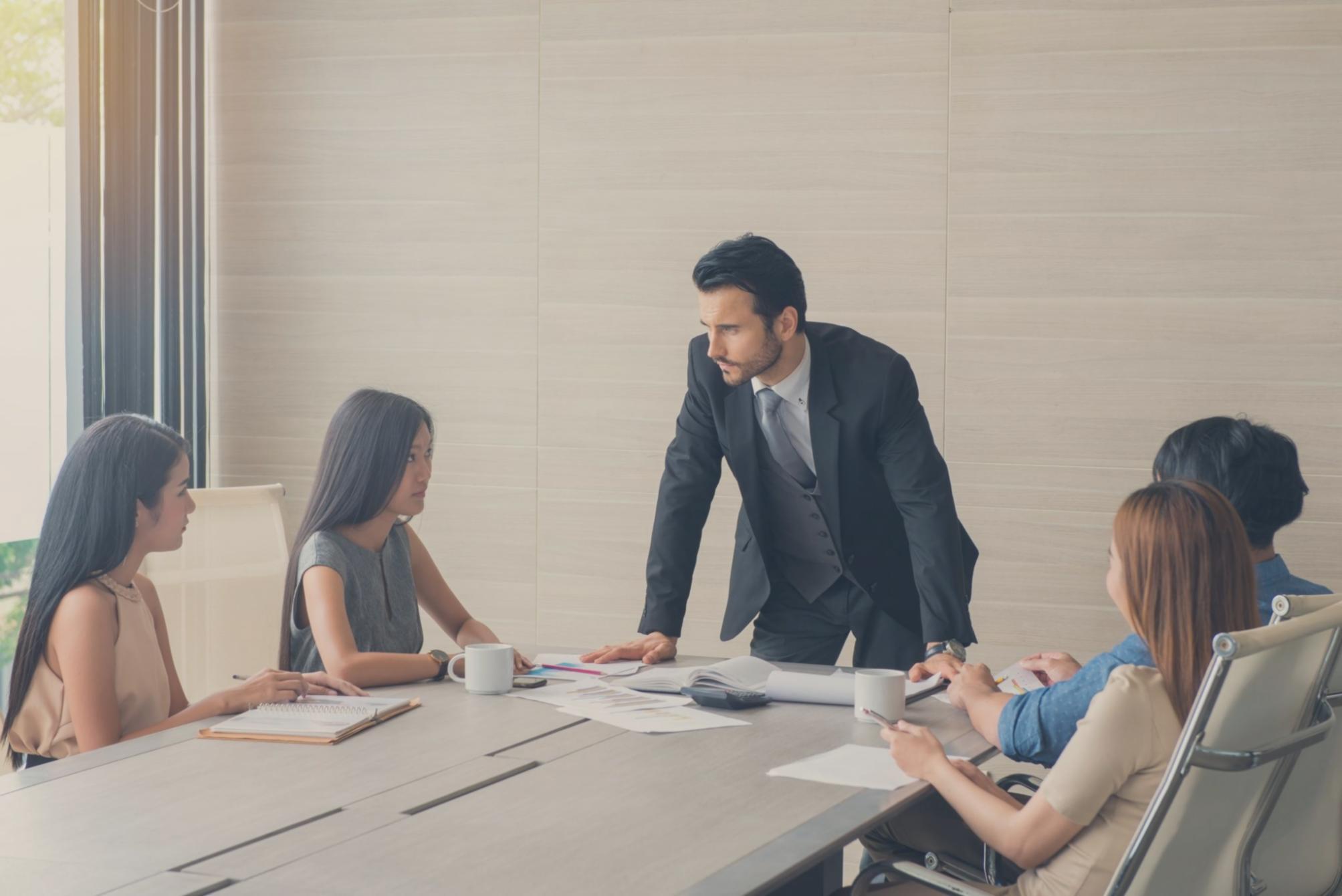 Обсуждение материала с преподавателем